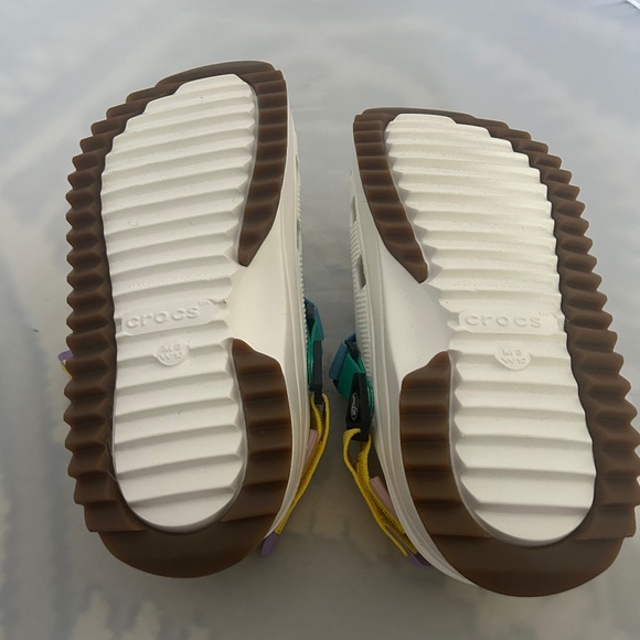 New CROCS Unisex-Adult Classic Hiker Clog - Picture 8 of 11